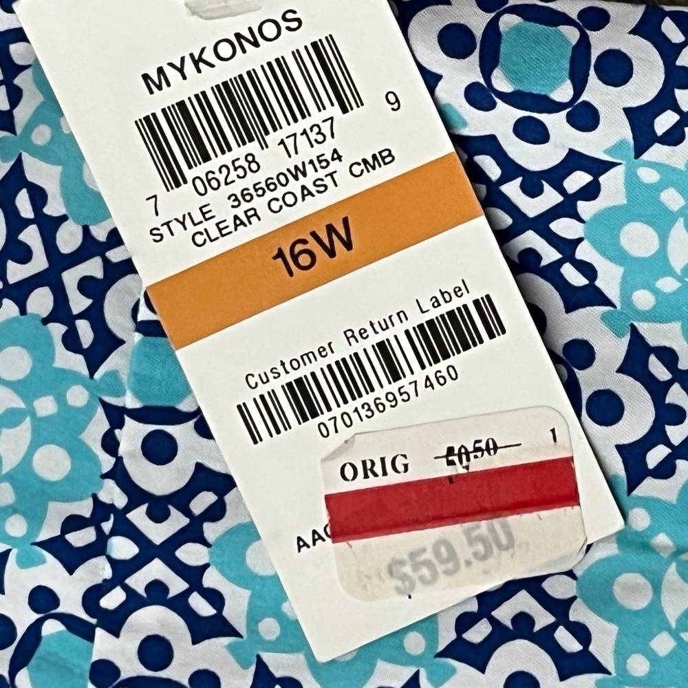 COPY- Charter Club Women's Tailored Fit Button Up Tank Top, Aqua Blue Plus 16W - Picture 4 of 7